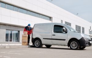 How to hire a moving company?