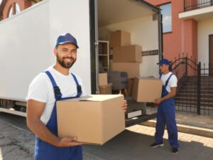 How to search for moving and storage companies in Pool?