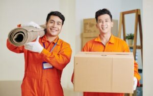 How do I figure out how many moving boxes I need?